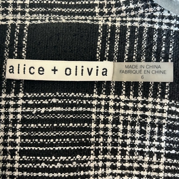 Alice + Olivia Black and White beaded “Told You So” Blazer - Picture 6 of 16